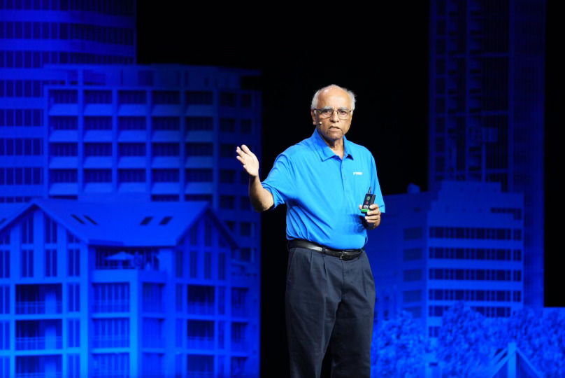 Anant Yardi speaks at the opening session of YASC 2024 in San Diego